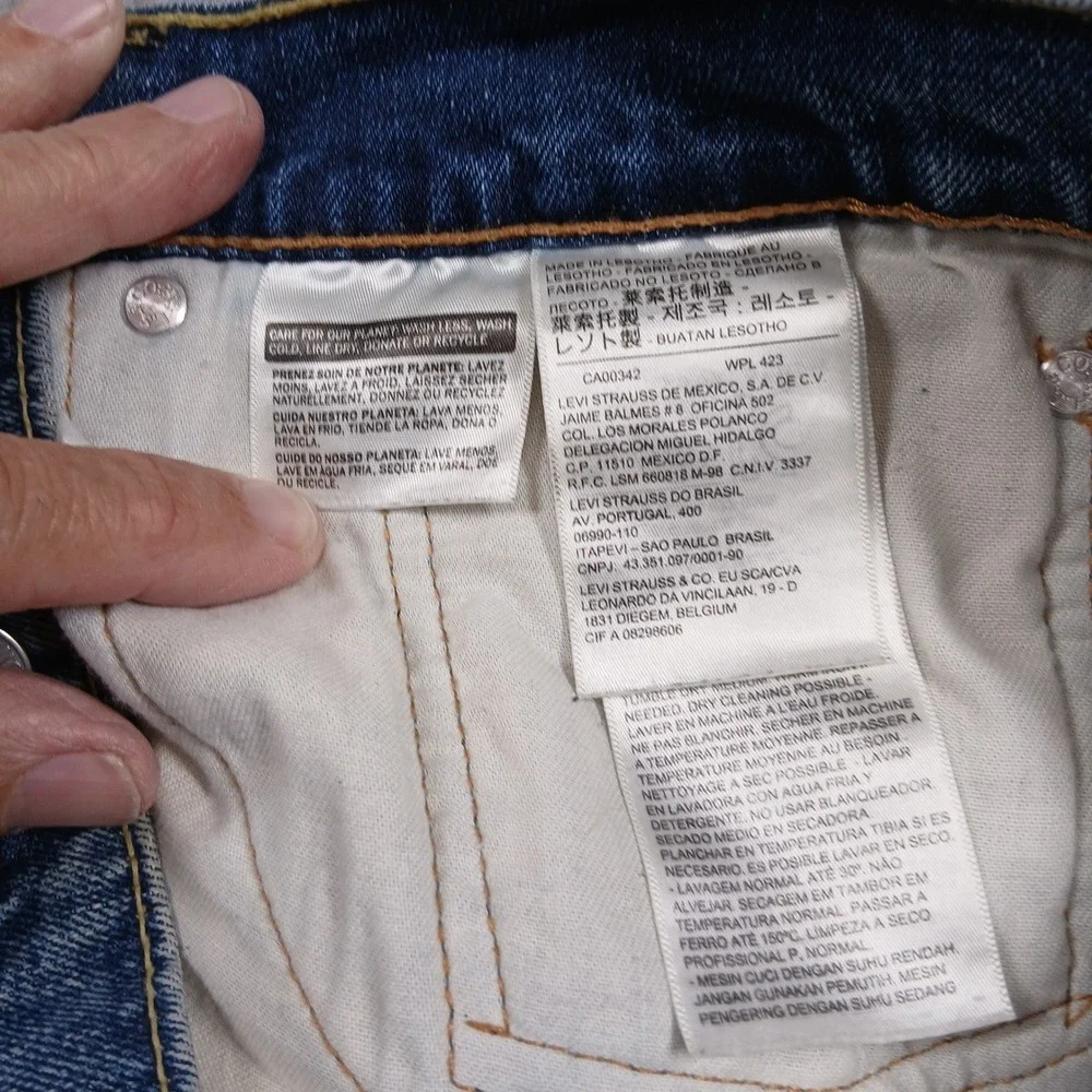 Levi's 514 Straight Fit Jeans Mens 42x32 Medium Wash Blue Denim Classic‎